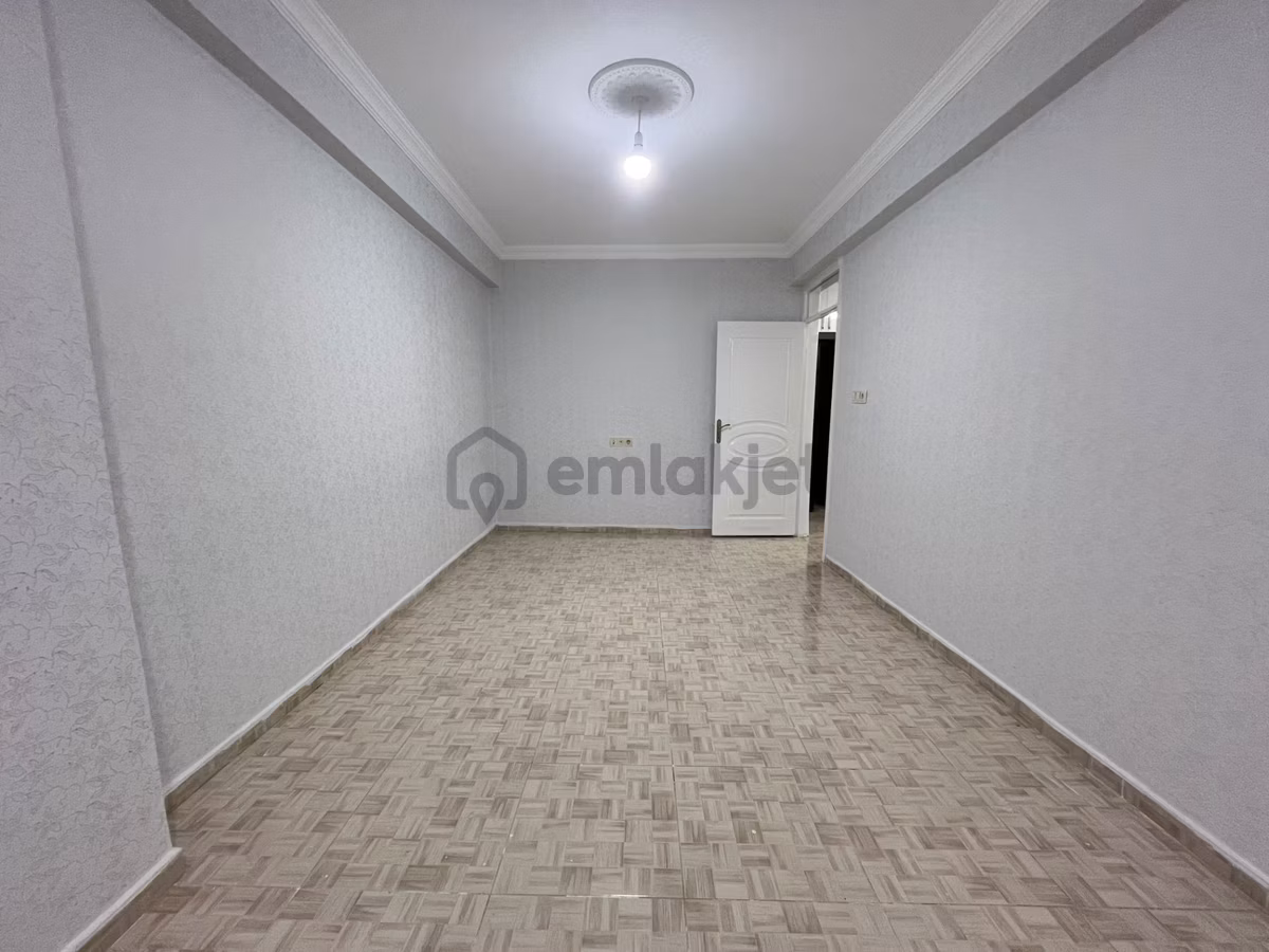 Bena Emlak'tan Satılık İskânlı 2+1 Yüksek Giriş - 2