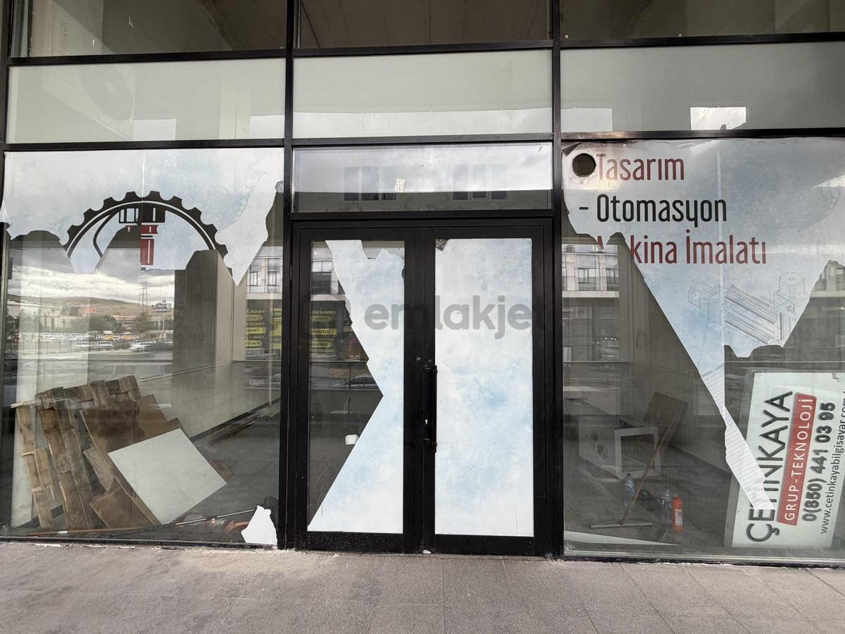 İvedik Tr Investte 120 M² Kiralık Dükkân - 11