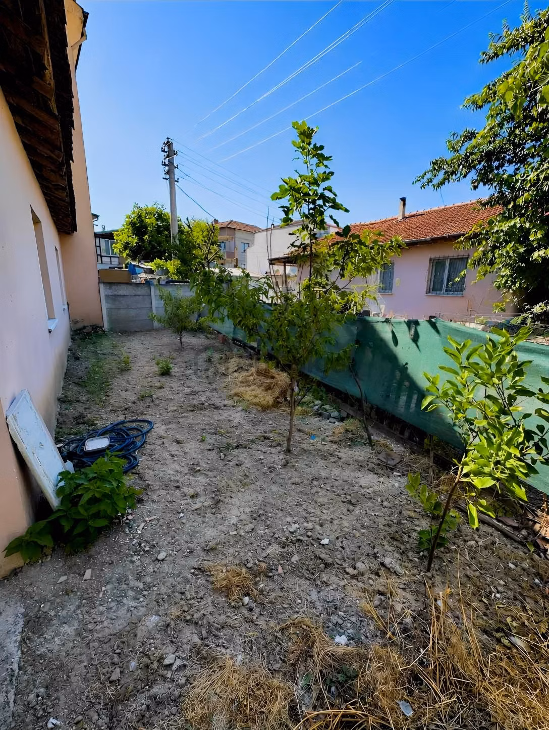 Yağcılarda Ana Cadde Üzerinde 183 M² Arsalı Müstakil 2+1 - 16