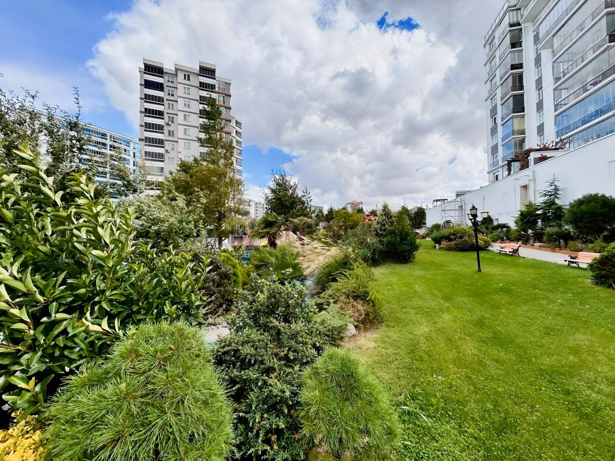 İki Blok'lu Lüx Havuzlu Site İçerisinde Satılık 2+1 Daire - 39