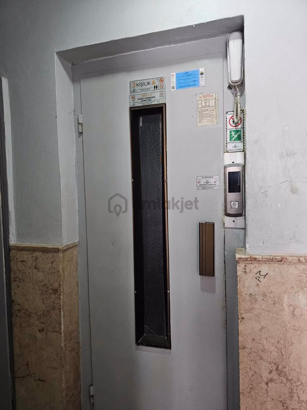 İnegöl Merkez'de Kiralık 3+1 Asansörlü Daire - 14