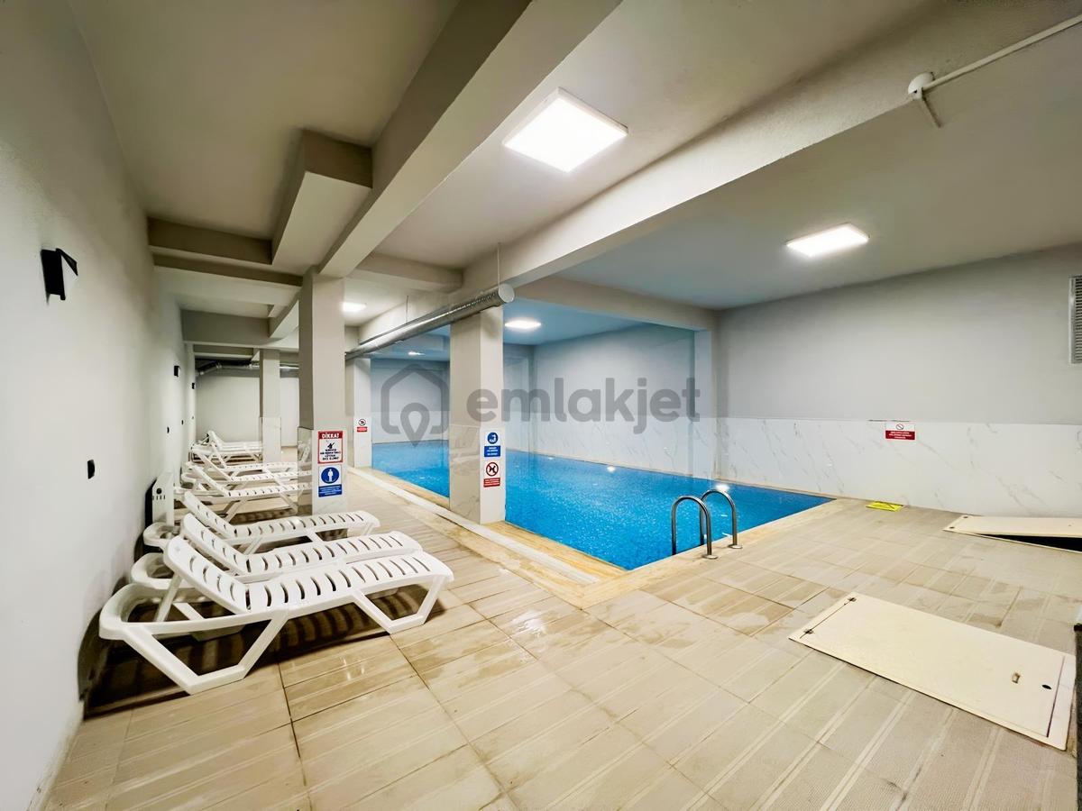 Redstone'dan Uysal Boulevard'da Ön Cephe Kiralık 1+1 Daire - 7