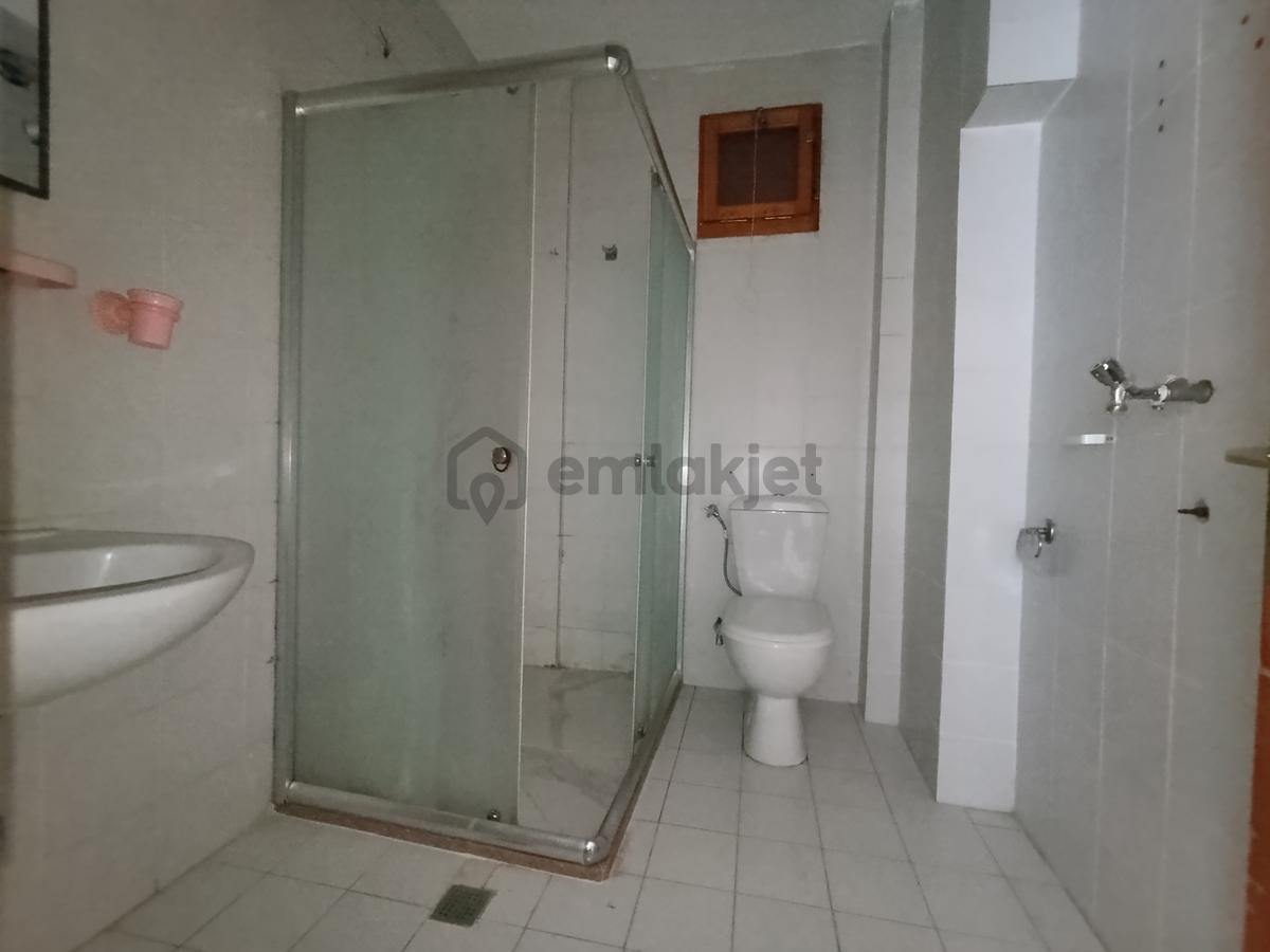Yomra Gemiyolunda Kiralık 2+1 Temiz Daire - 11