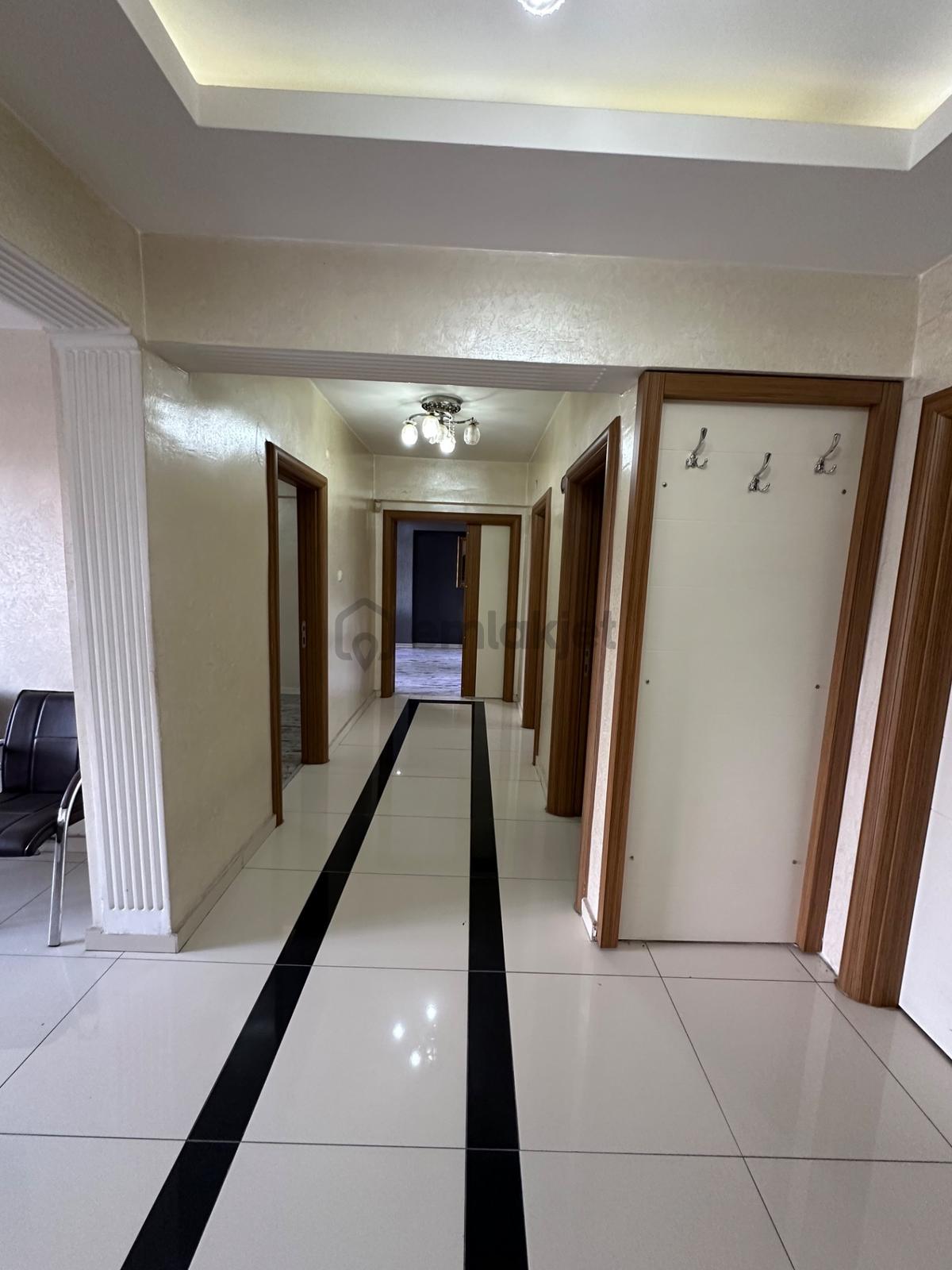 Adliye Civari Satlık Ofis - 10
