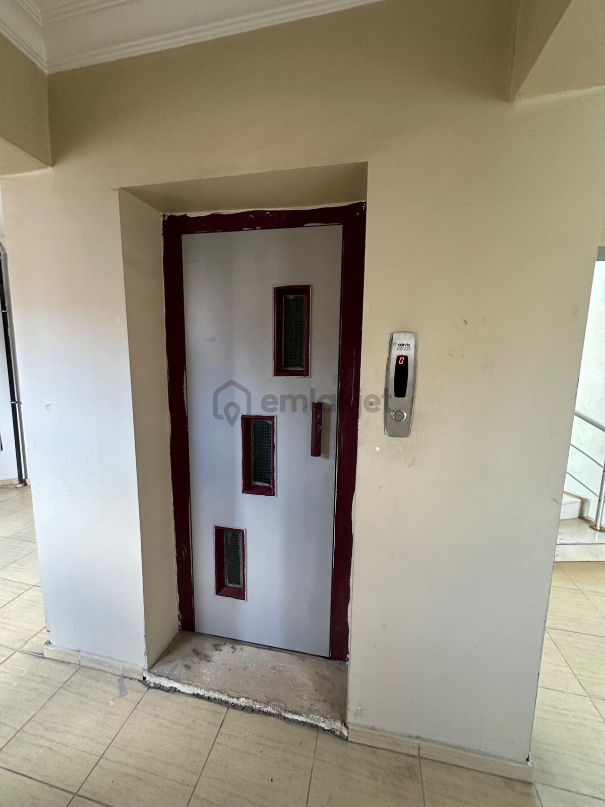 Adliye Civari Satlık Ofis - 20