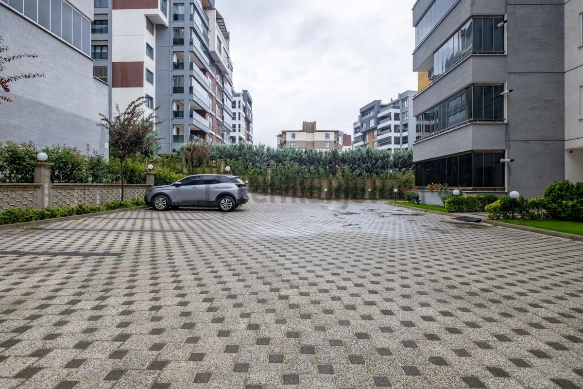 Remax Advantage'dan Balkan Bulvarı Cadde Üzerinde Arakat Siteiçi - 35