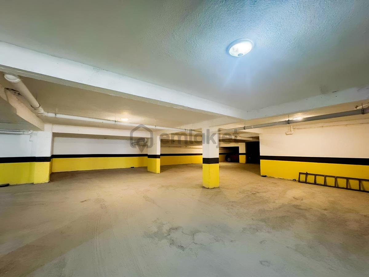 Sıfır, Havuzlu Sitede , 90 M2 Net , 1+1 Dubleks Daire - 32