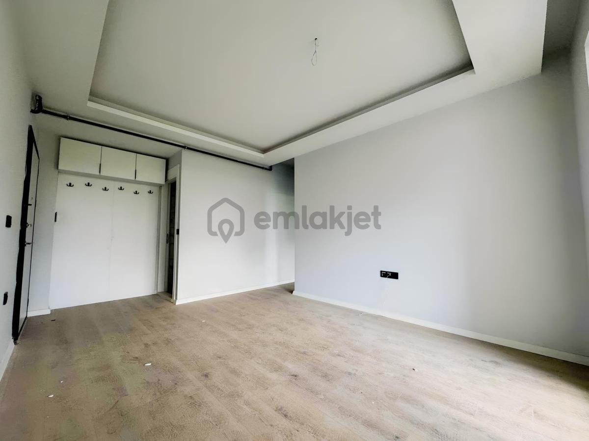 Sıfır, Havuzlu Sitede , 90 M2 Net , 1+1 Dubleks Daire - 7