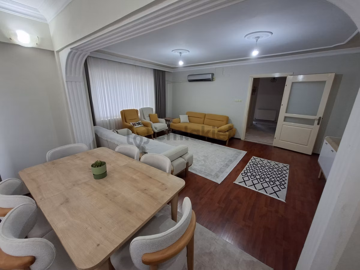Adnan Menderes Mah. 3+1, 130 M2 Doğalgazlı, Asansörlü, Ebeveyn B - 4