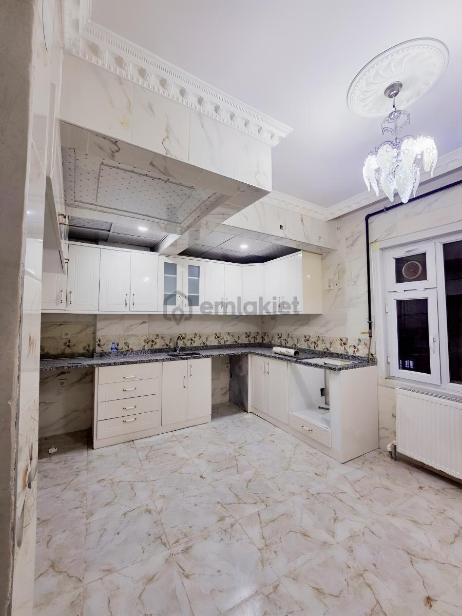 Sakura'dan Pirsultan Mah. Kiralık 4 Odalı Geniş Doğalgazlı Ev - 7