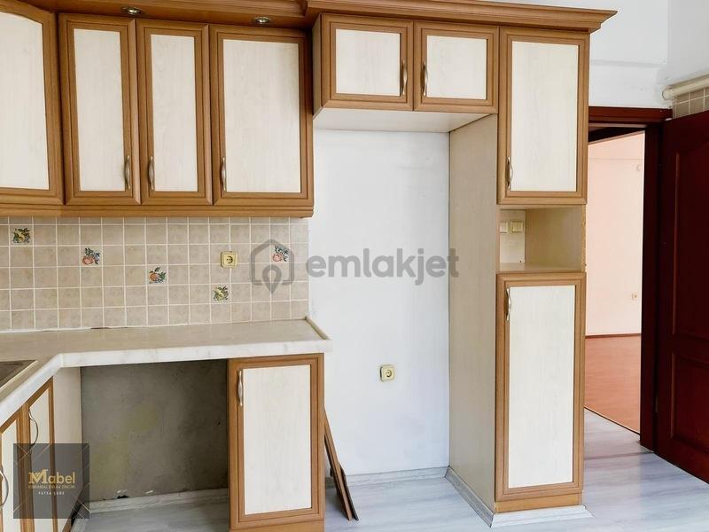 Sakarya Mahallesinde Kiralık Geniş 2+1 Daire - 24