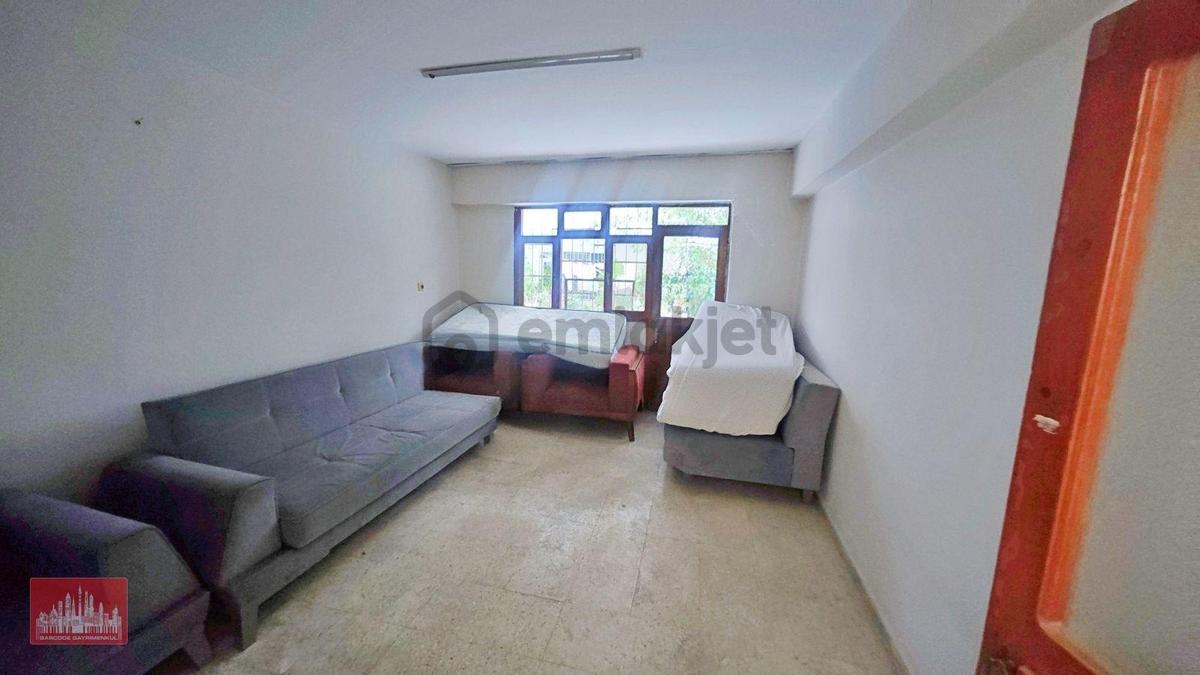 Sümerler’de Sevgi Parkı Civarı 2+1 Yarı Bodrum Daire - 8