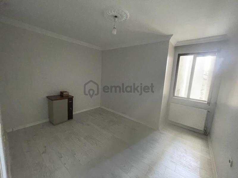 Şehit İlhanlar Cad. Kiralık 3+1 Yeni Daire - 11