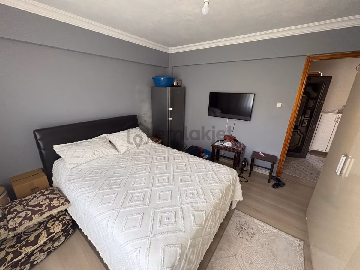 Bornova İnönü Mahallesi Satılık Müstakil Bina - 17