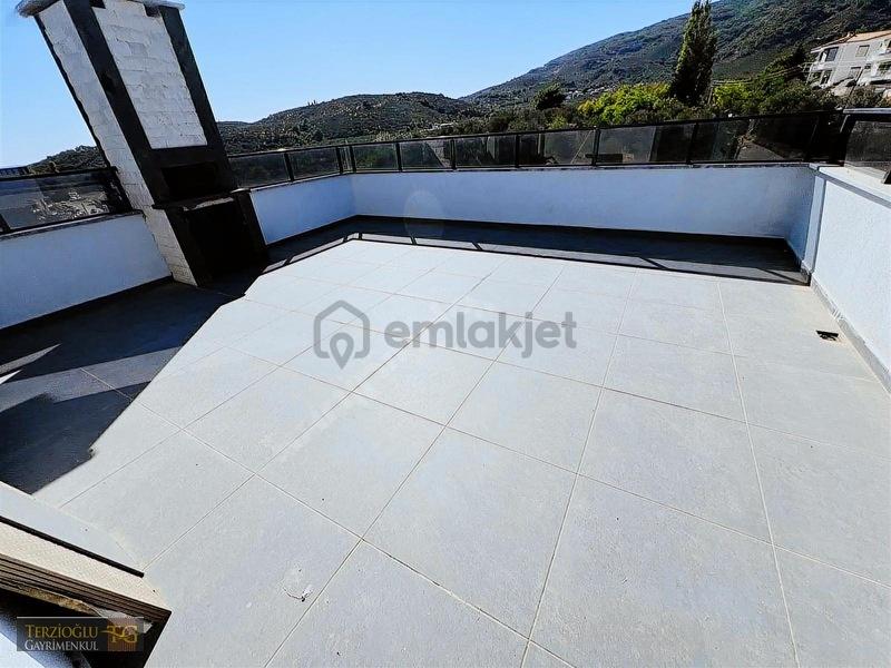 Terzioglu'ndan Gürede Dağ Ve Deniz Manzaralı Villa - 35