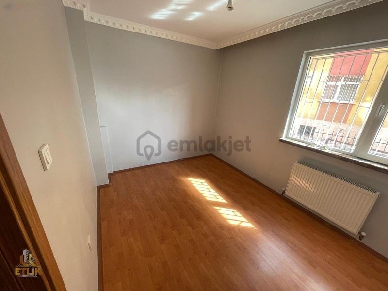Etlik'den Ayvalığın Göbeğinde 2+1 Kiralık Daire - 6