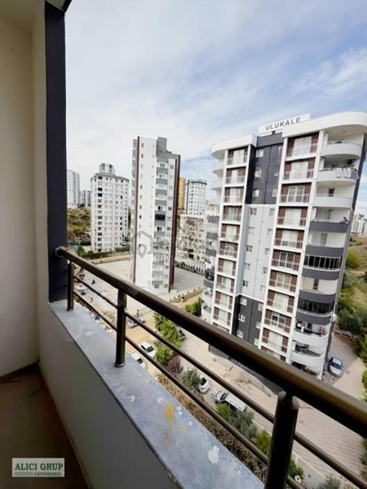 Gültepe Mahallesinde Lüks İşcilikli Satılık 1+1 Daire - 19