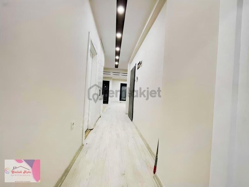 Katta Tek Daire Sıfır Önü Açık Cadde Üzeri Harika - 11