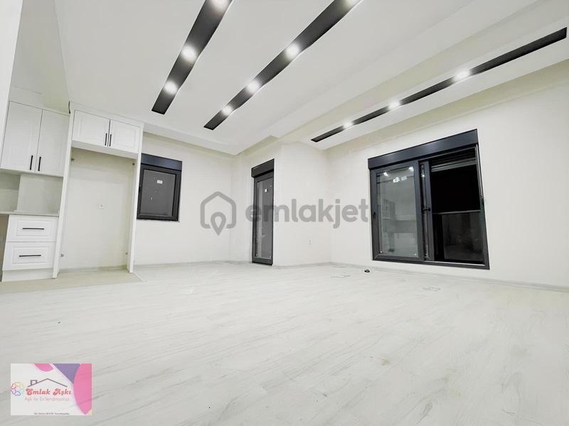 Katta Tek Daire Sıfır Önü Açık Cadde Üzeri Harika - 6