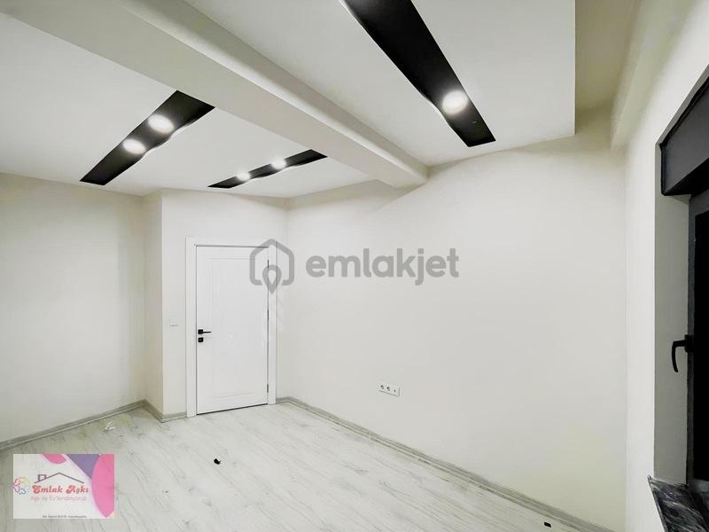 Katta Tek Daire Sıfır Önü Açık Cadde Üzeri Harika - 21