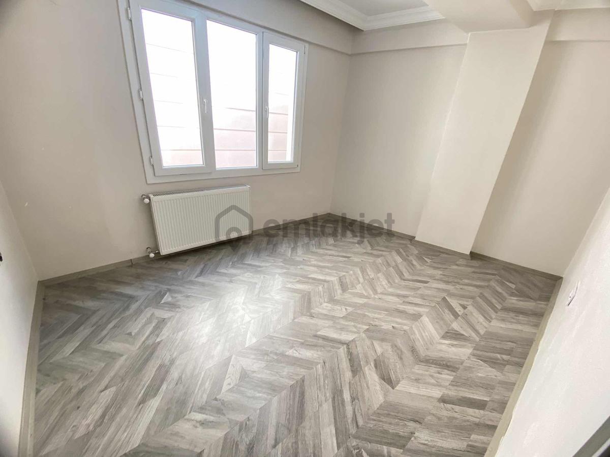 Kiralık 2+1 Merkezi Konum Arakat - 8