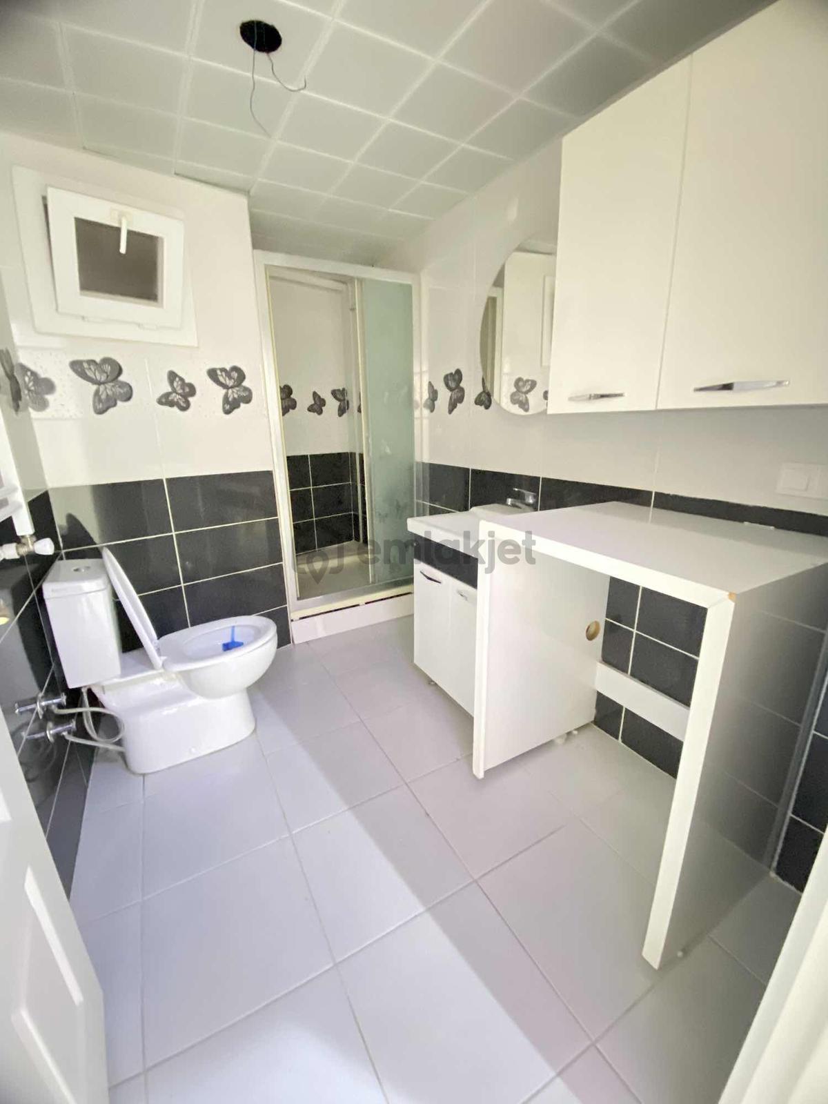 Kiralık 2+1 Merkezi Konum Arakat - 6