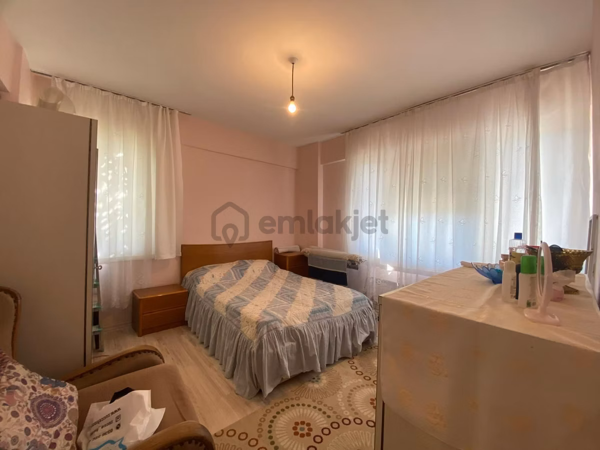 Remax Mavi Murat Ocaktar' Dan Kayacık Sahilinde Ferah 2+1 - 23