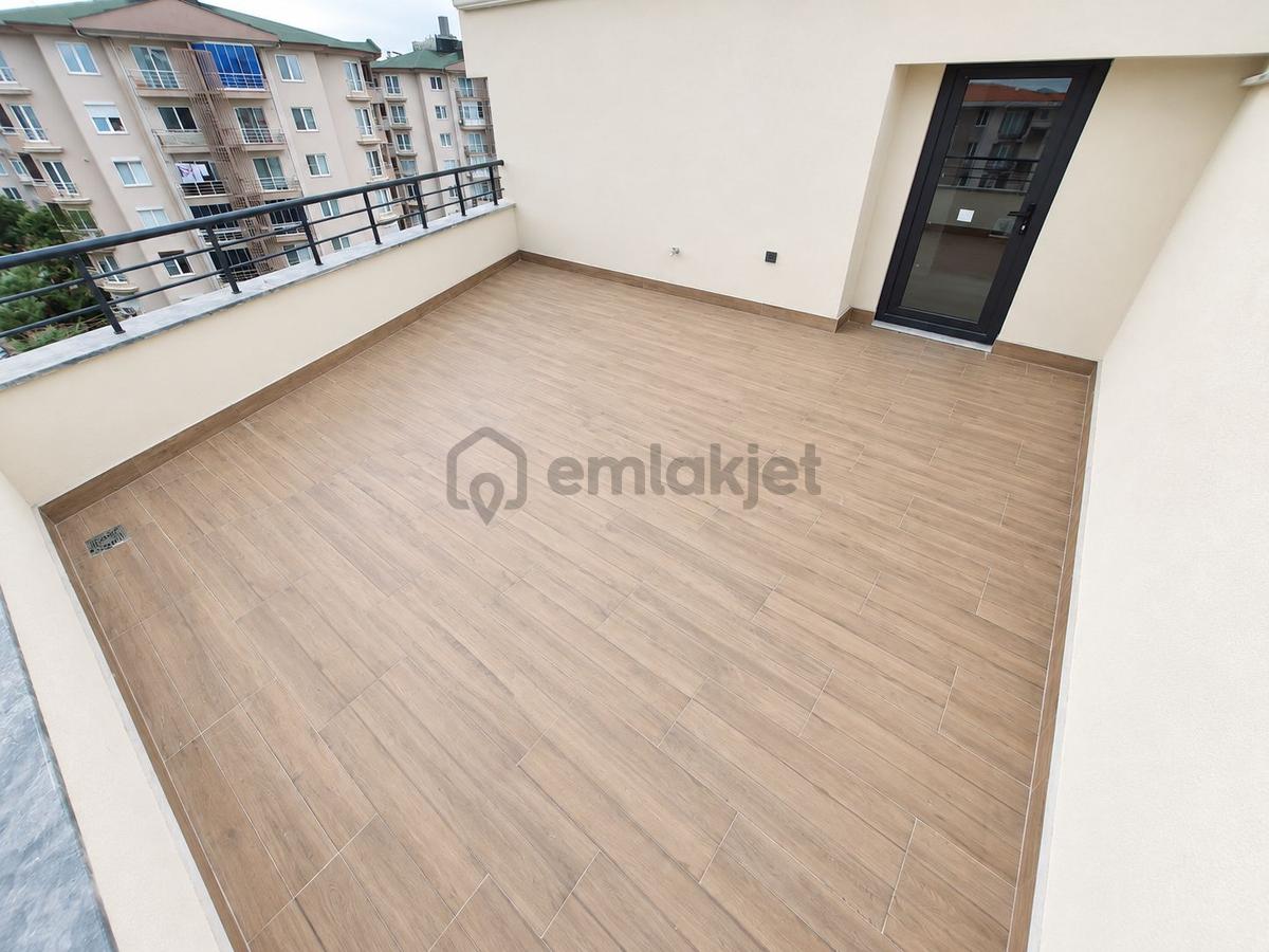 Uytundan Edremit Gazicelalde 3+1 Satılık Sıfır Fırsat Dubleks