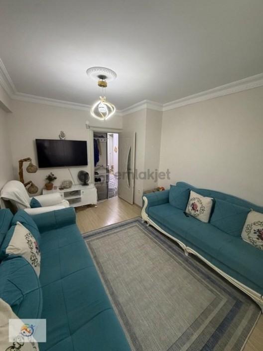 Acil Satılık Çırpıcıda 3+2 Kullanışlı Çatı Dubleks Daire - 16
