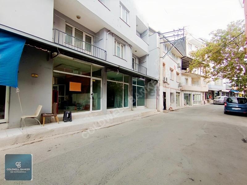 Bornova Altındağ'da Cadde Üzeri Satılık Dükkan - 30