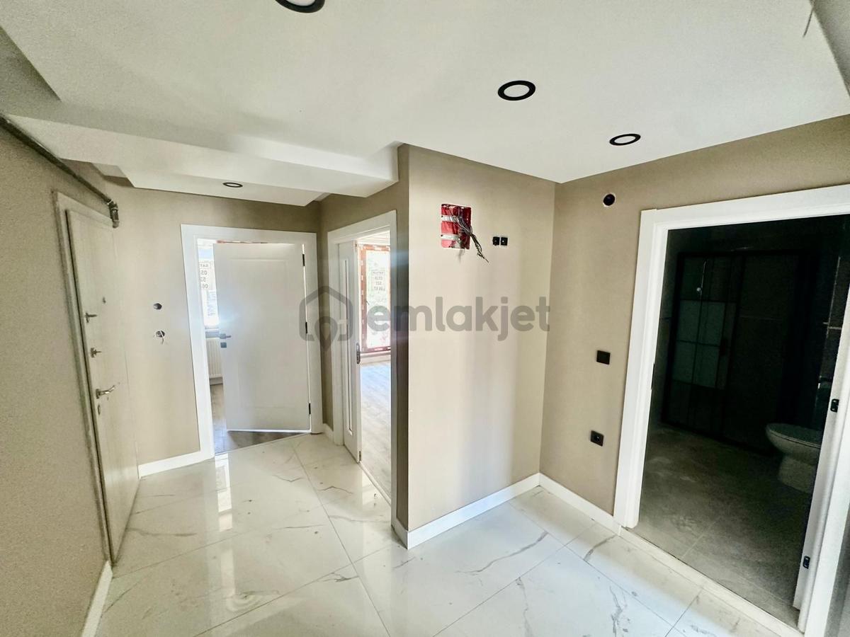 Seba'dan Kartaltepe Mh 2+1 95m2 Ebeveyn Banyolu Balkonlu Y.giriş - 22