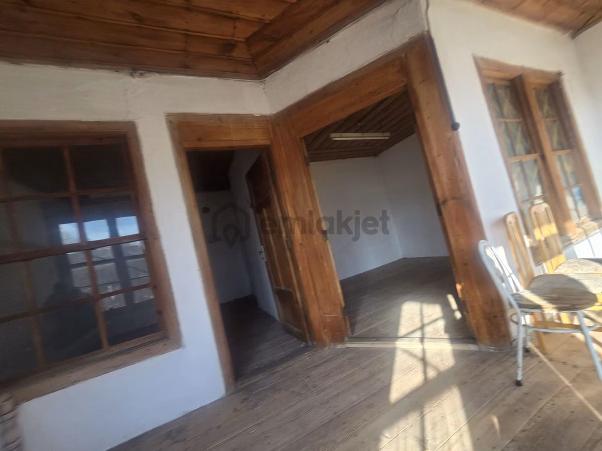 Emniyetin Arkasında 153 M² Arsa İçinde Müstakil Ev - 16