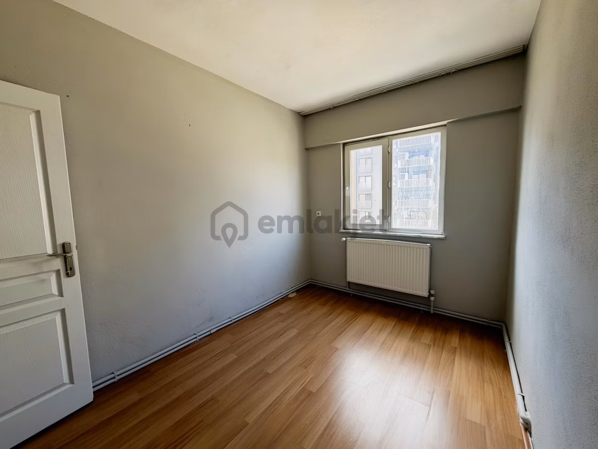 Yıldıztepe Doğalgazlı Asansörlü Kiralık 3+1 Daire - 33