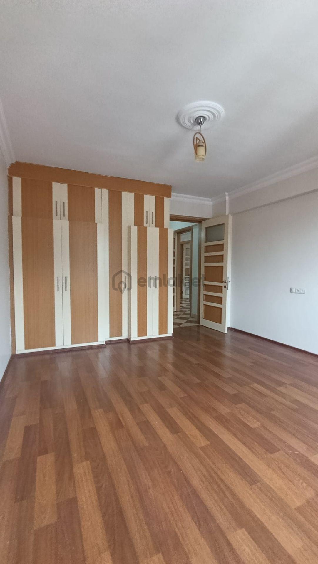Gerzele'de Geniş Balkonlu 4+1 Kiralık Daire - 2