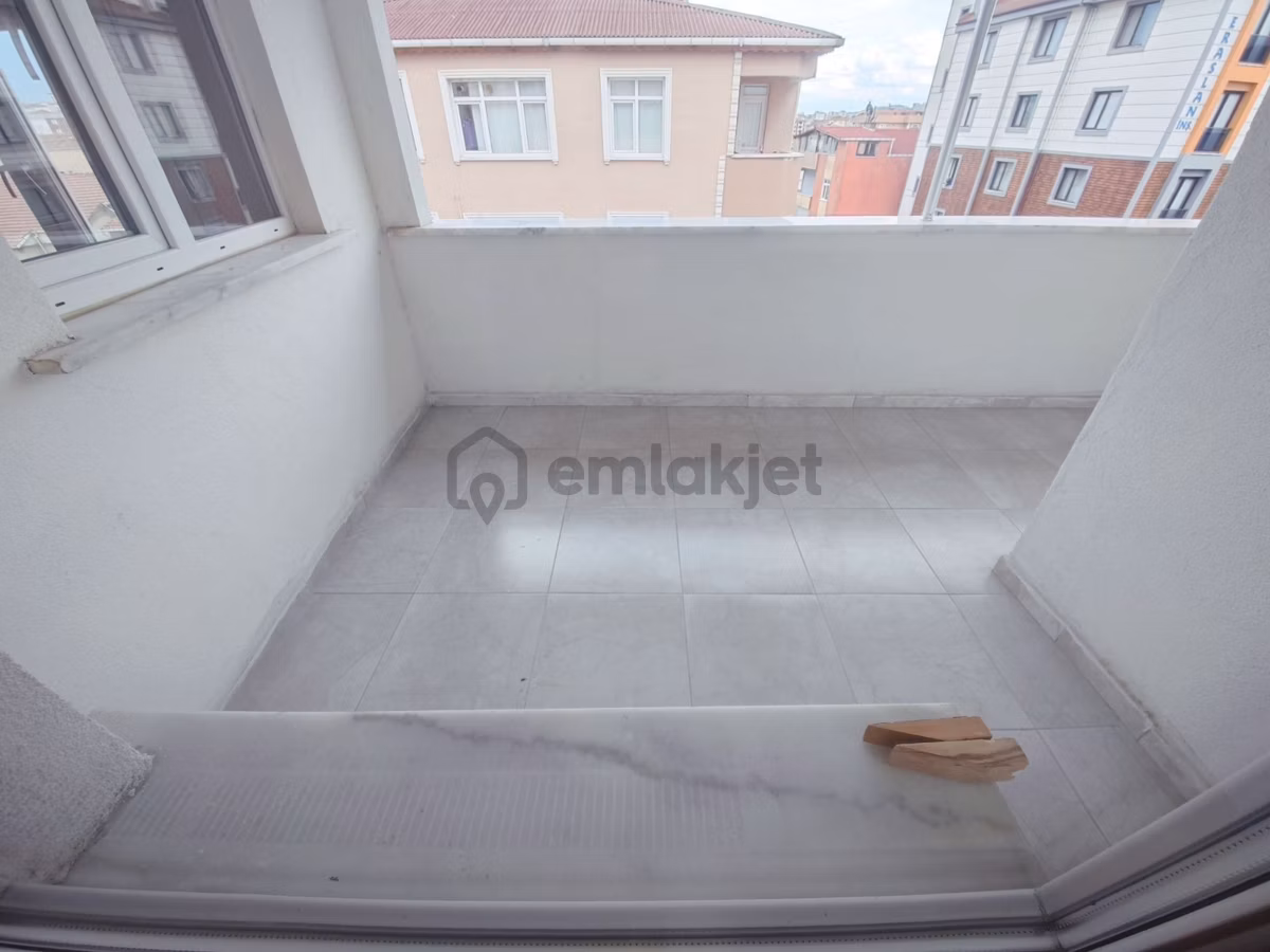 Pendik Çamcesmede Kiralık 2+1 115 M2 3cü Kat Daire - 6