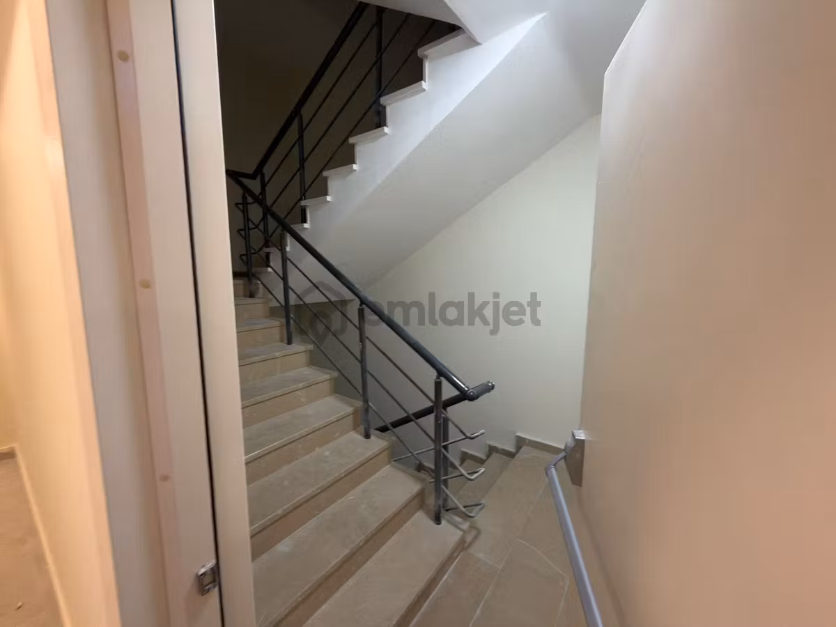 Trios Güneşli Konutlarında 2+1 Sıfır Ön Cephe 2. Kat Daire - 20