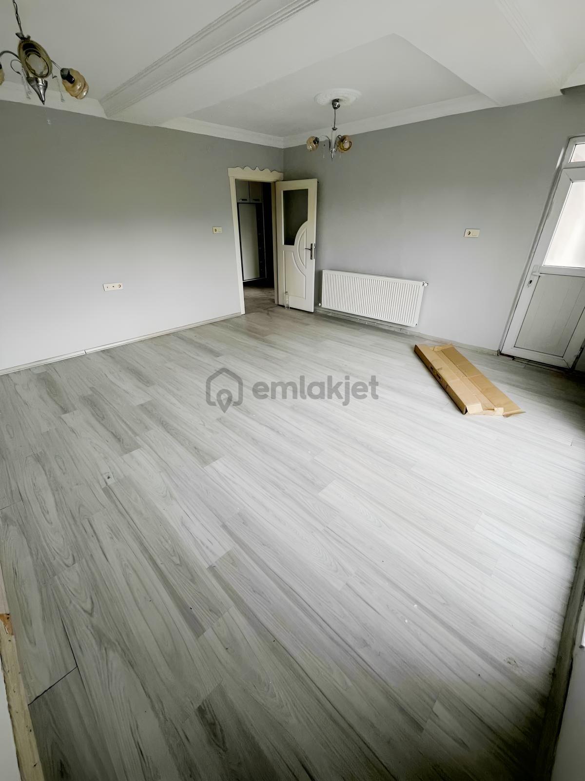 Arda'dan Bahçelievlerde 3+1 Kiralık Fırsat Daire - 10