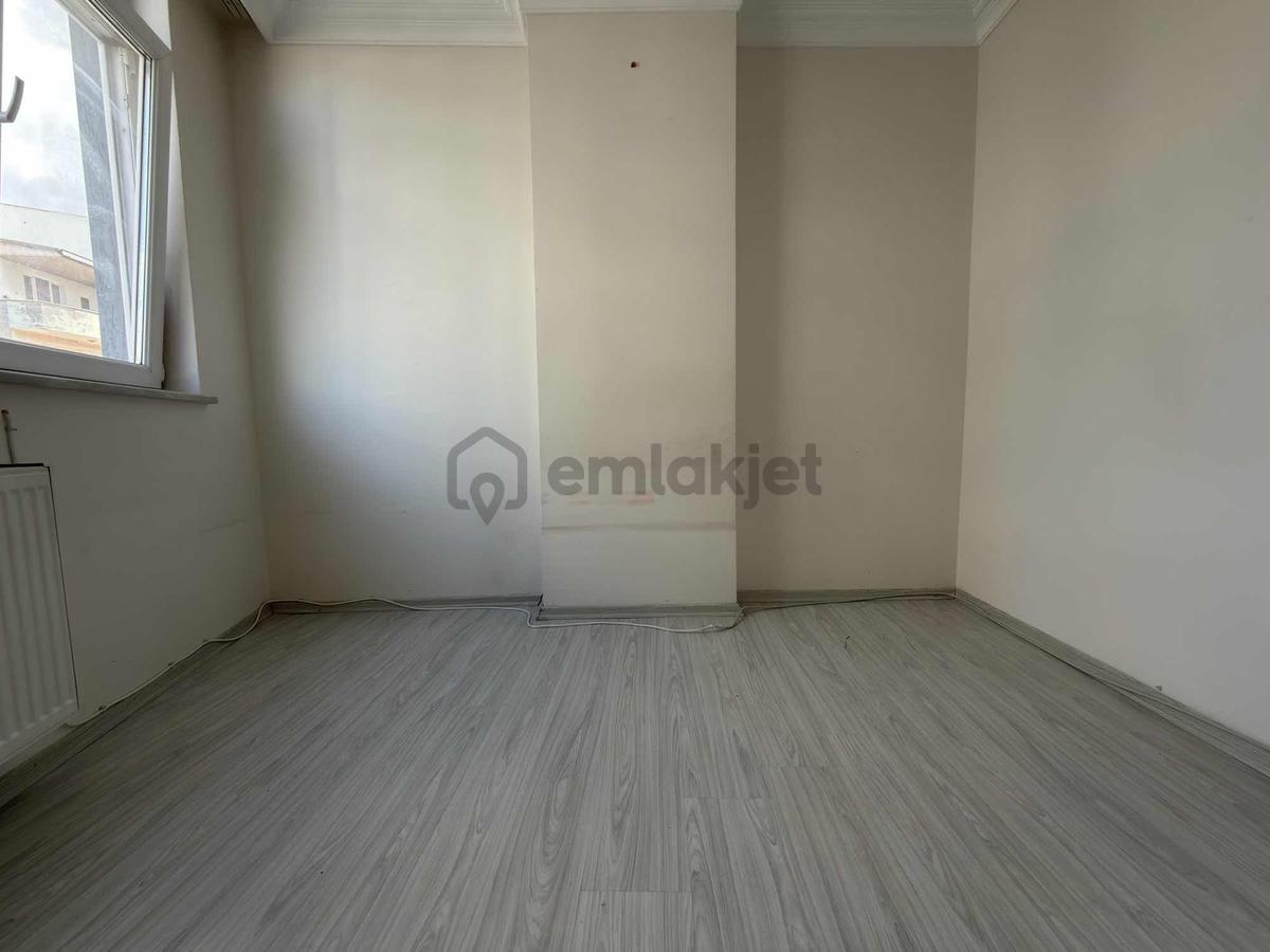 Kayalarda Emekte 2+1 Cadde Üstü Arakat Asansörlü Daire - 34