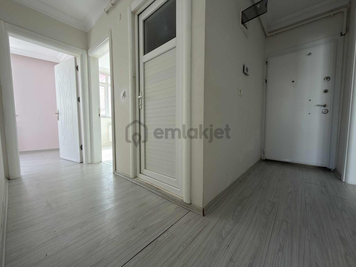 Kayalarda Emekte 2+1 Cadde Üstü Arakat Asansörlü Daire - 5