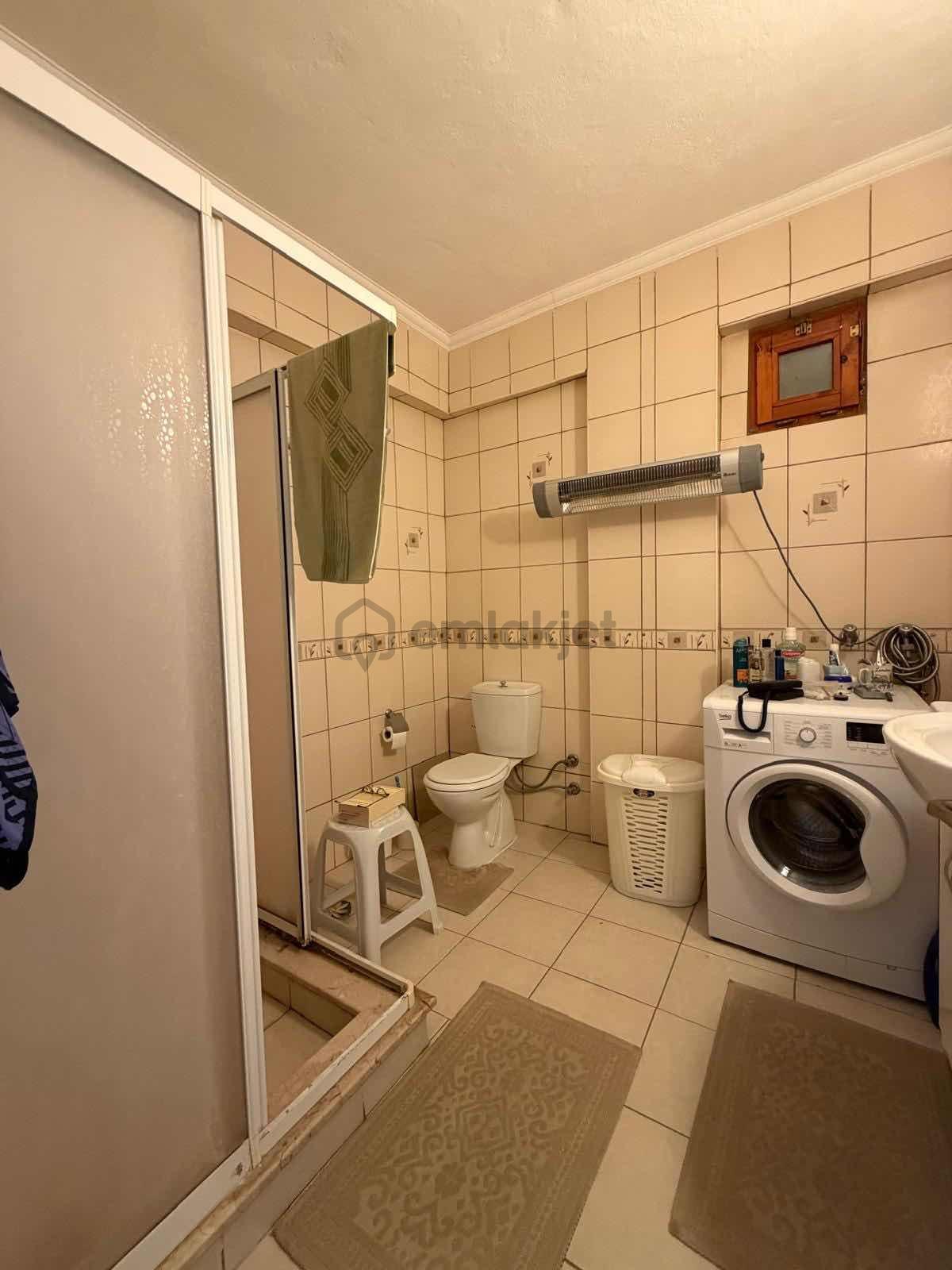 Yeşilkent Yolunda Villa - 13
