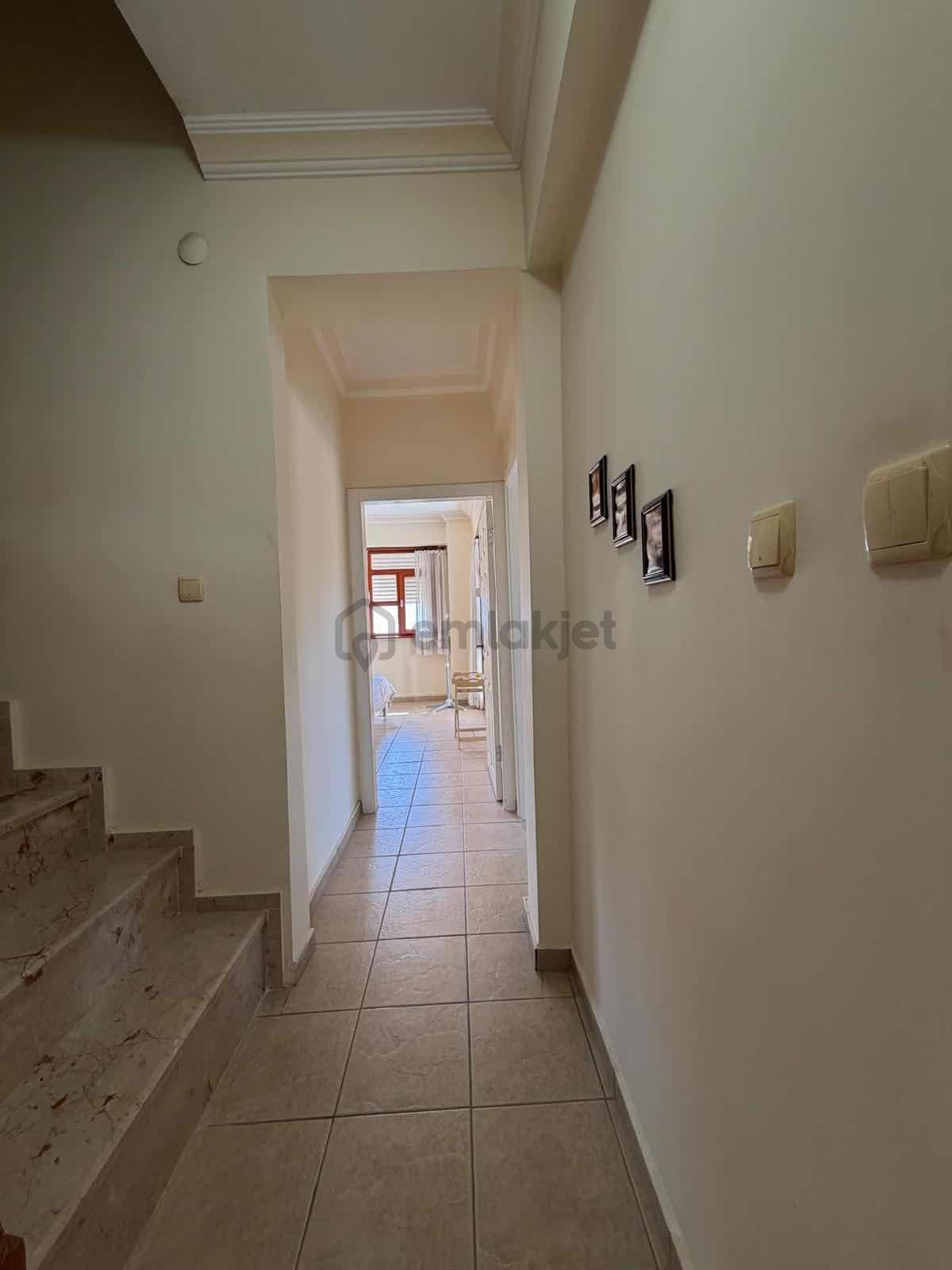 Yeşilkent Yolunda Villa - 12