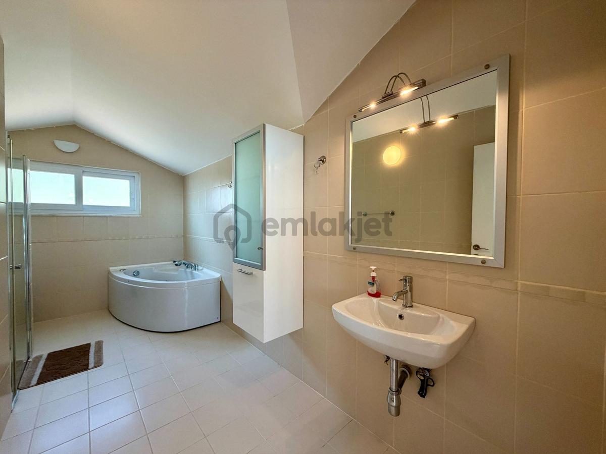 Alanya Kleopatra’da Panoramik Deniz Manzaralı Full Eşyalı 3+1 Penthouse - 13