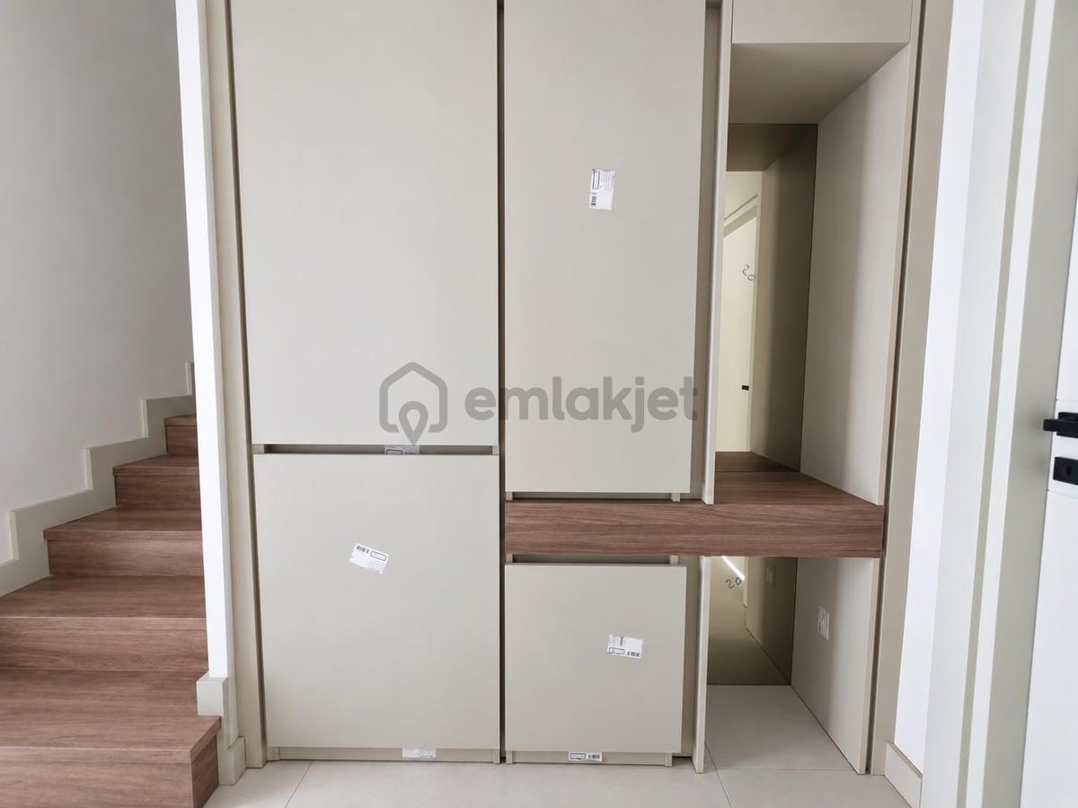 Serhat Özgüner'den K.otoparklı Sitede 3+1 Dubleks Daıre - 14