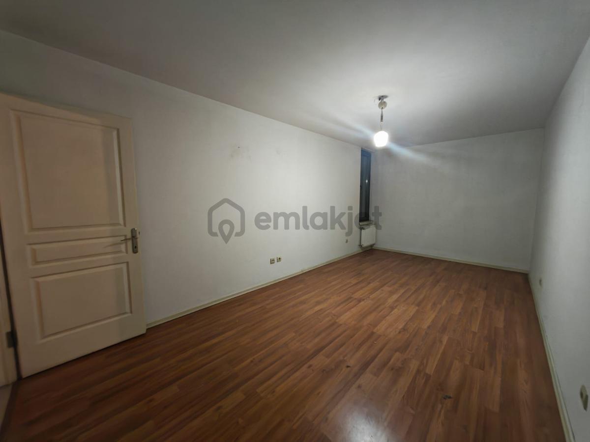 Hisar'dan 100. Yıl Bulvarına Cephe 140 M2 3+1 Geniş Daire - 20