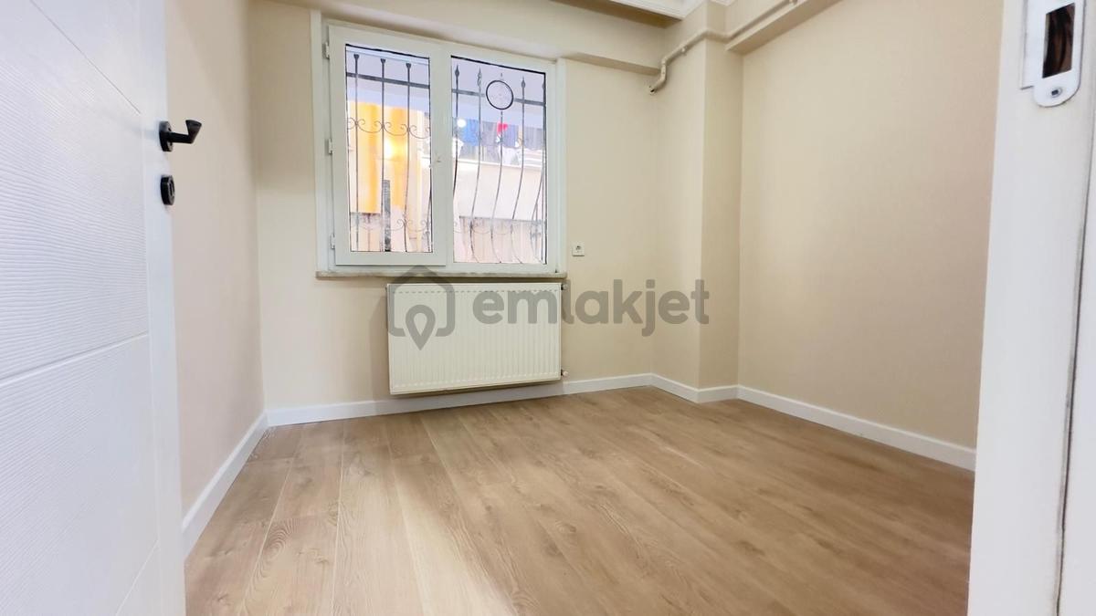 Çekmeköy Hamidiye Mh'de Satılık 2+1 75m² Y.giriş Daire - 18