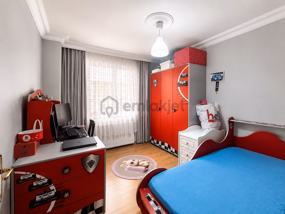 Çekmeköy Hamidiye Mh'de Satılık 2+1 87m² Y.giriş Daire - 15