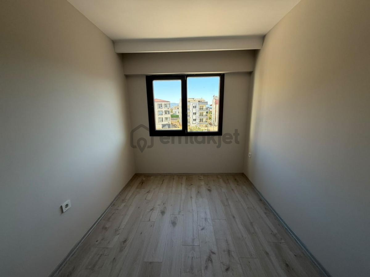 Kiralık Eşyasız 1+1 Daire - 8