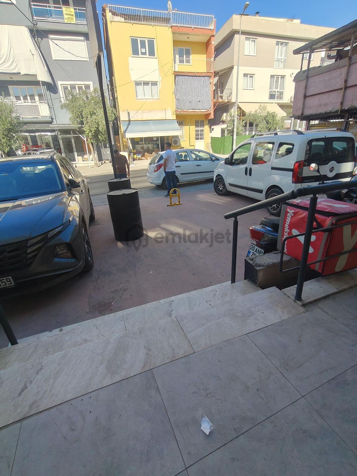 Denizli Anafartalarda Satılık Dükkan - 7