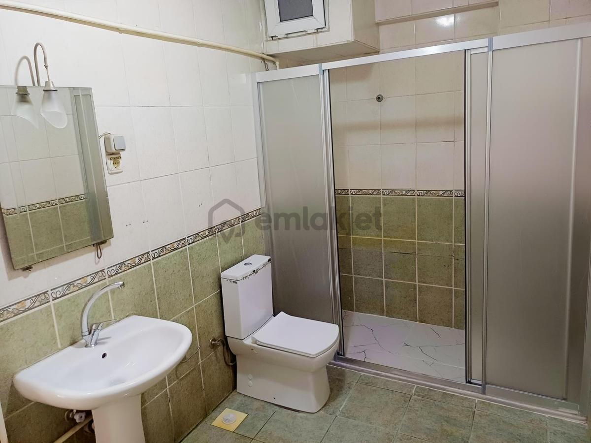 İzmit Merkez'de Kiralık 3+1 Kiralık Daire - 14