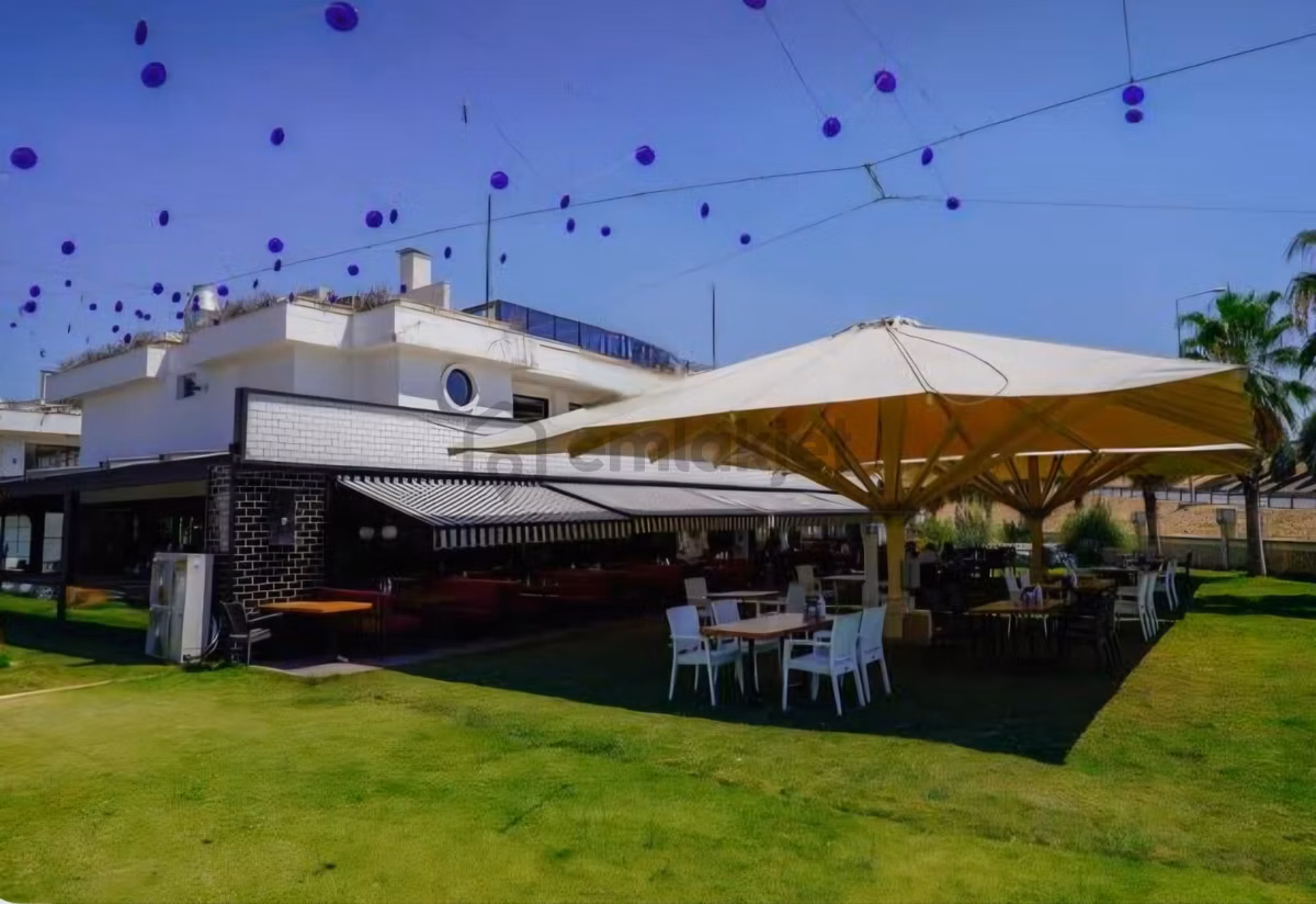 Bornova Forum Awm Girişi 800 M2 Faal Devren İşyeri